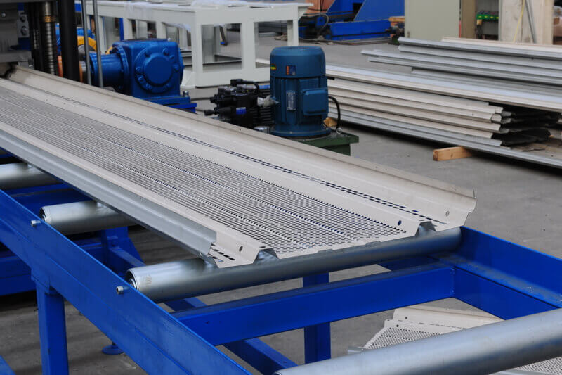 tf noise barrier panel auto punchng & roll forming line4